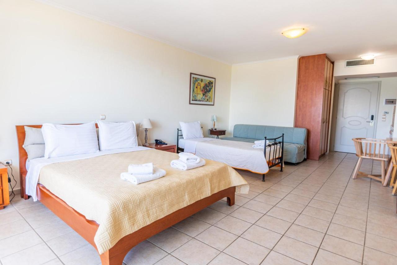 Grand Nefeli Aparthotel 4*
