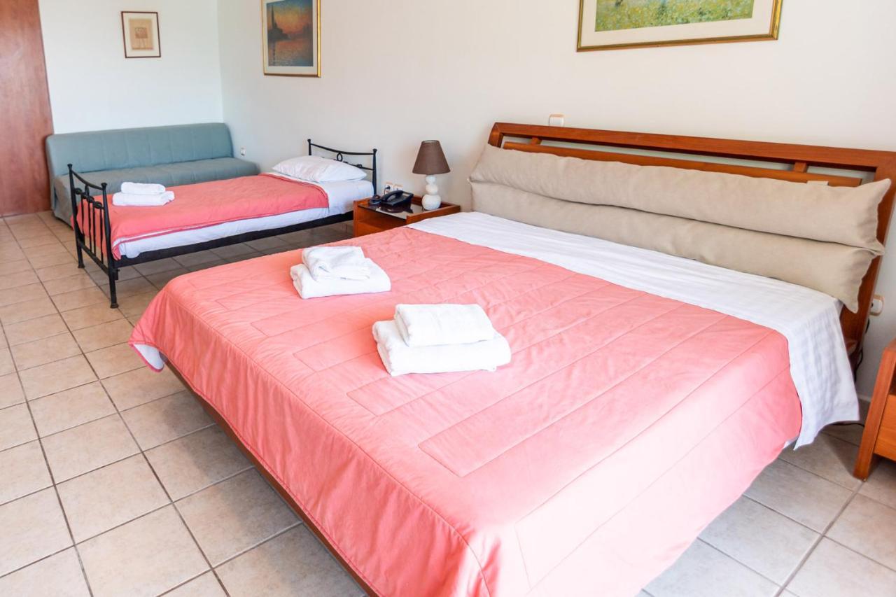 Grand Nefeli Aparthotel