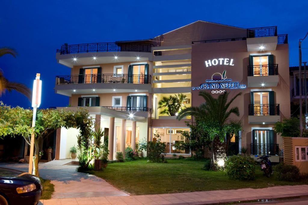 Grand Nefeli 4*